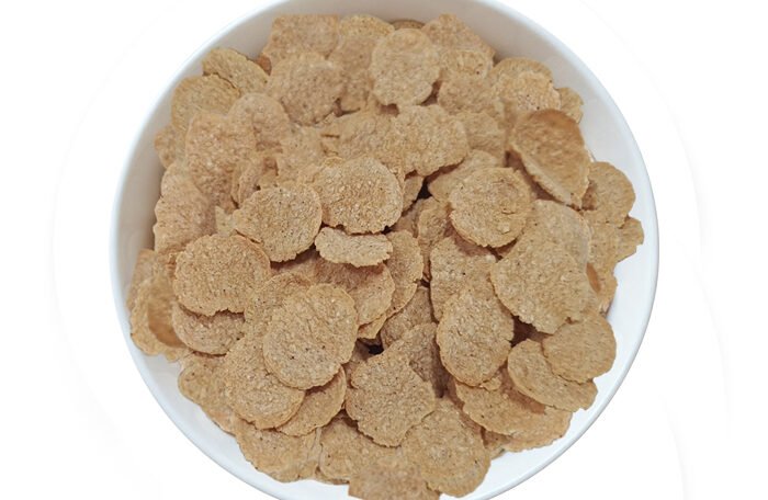 extruded wheat flakes